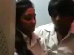 পর্ণ দ্বৈত মেয়ে ও বাঙালি বৌদি সেক্স ভিডিও এক পুরুষ